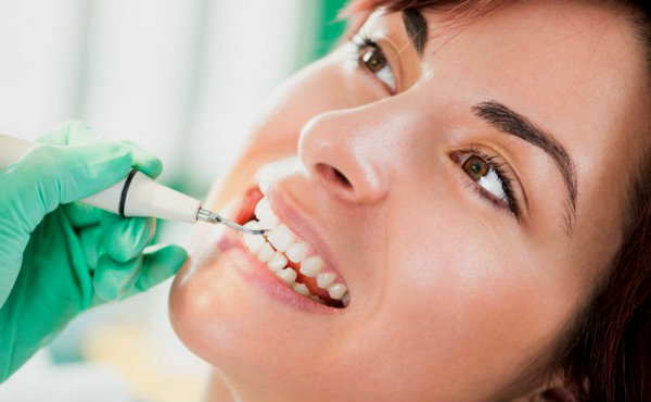 limpieza-dental-ultrasonidos.jpg